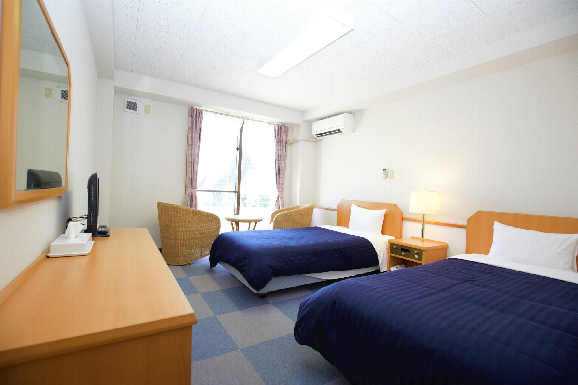 Kerama Beach Hotel Замами Екстериор снимка